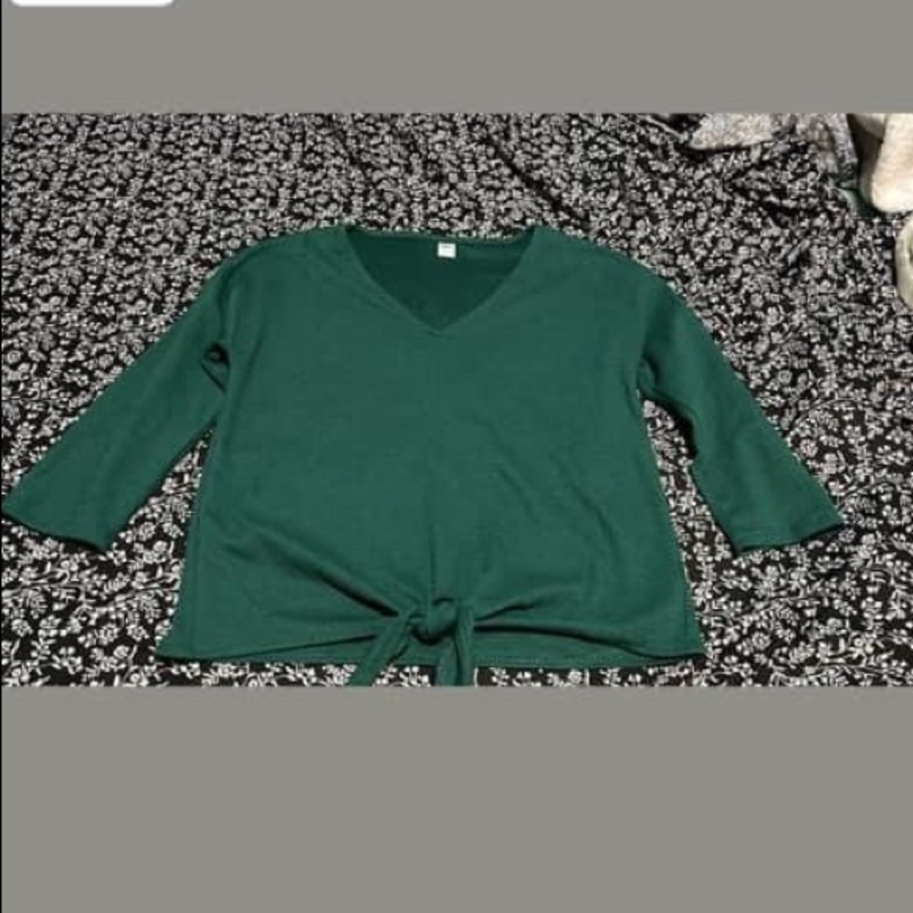 Old Navy tie front Blouse